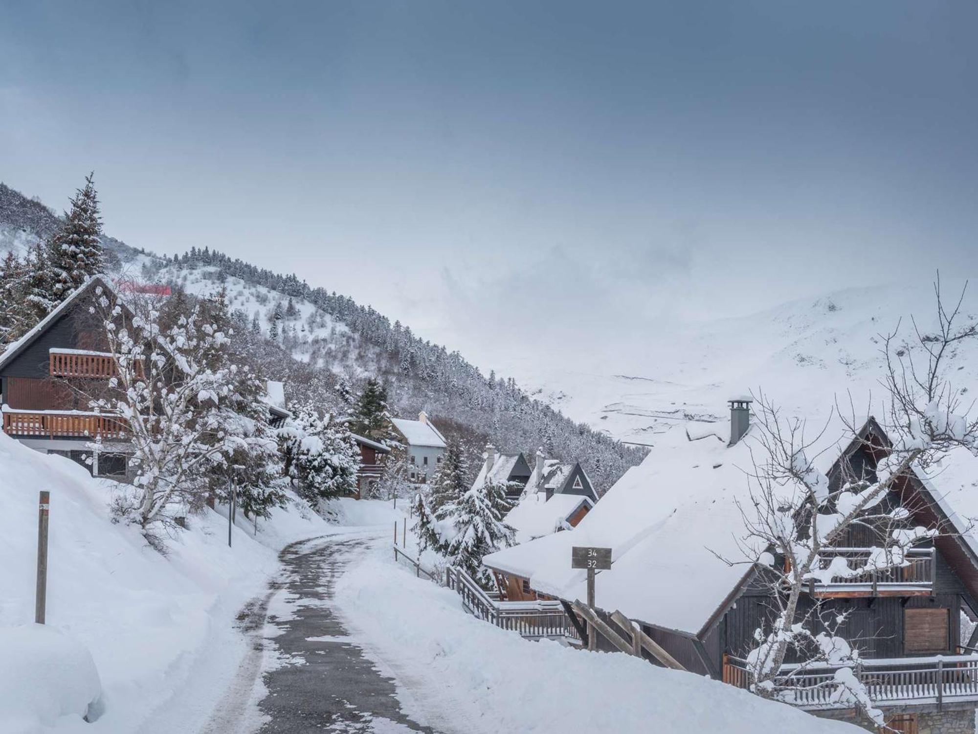 Appartement Cosy Pour 4, Terrasse, Proche Thermes Et Telecabine A Saint-Lary-Soulan - Fr-1-296-196 Buitenkant foto